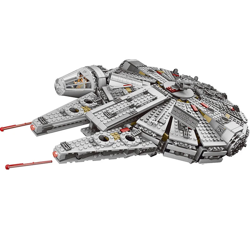 Millennium Falcon Spaceship Bricks Building Block 1381 Pieces