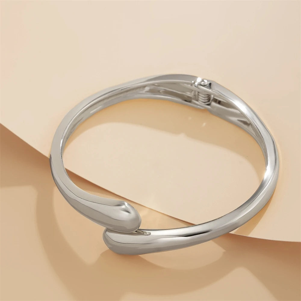 Twisted Bracelet Jewelry Gold and Silver Color