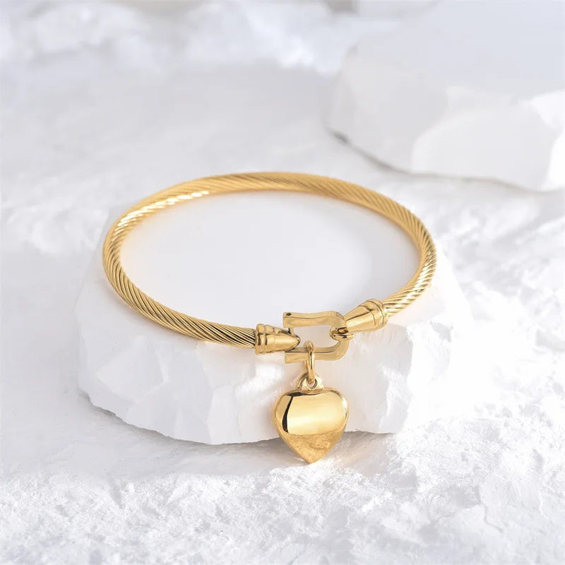 Gold Color Stainless Steel Heart Pendant Bracelet