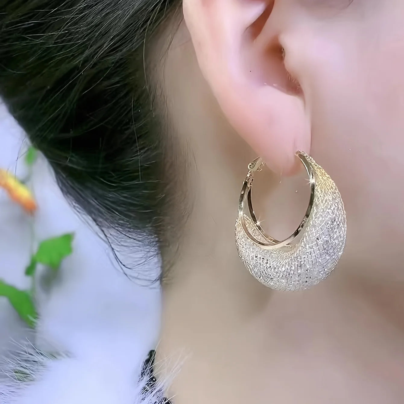 Elegant  Shiny Hoop Earrings