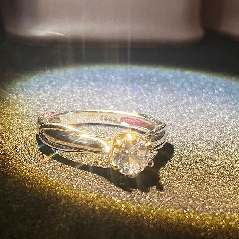 Ring for Women with Moissanit Stone
